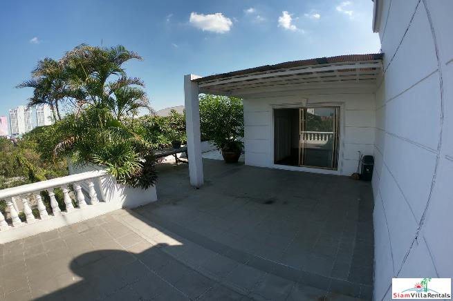 Navin Mansion | Penthouse 3 Bed Duplex at a Boutique Apartment Block of only 8 Units in Tropical Grounds at Yan Nawa - Pets Allowed