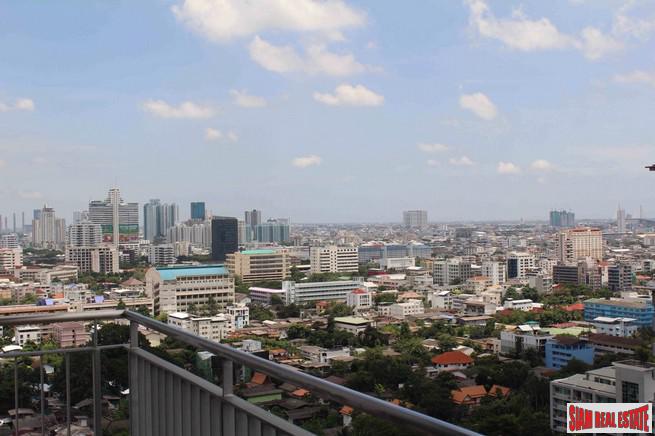 Villa Sathorn Condominium