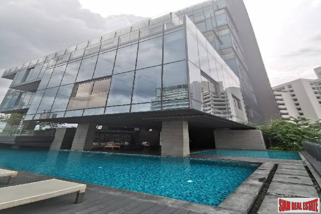 Circle Sukhumvit 11 | Newly Built Luxury High-Rise Condo at Sukhumit 11, BTS Nana - 2 Bed Unit - 15% Discount and Fully Furnished!
