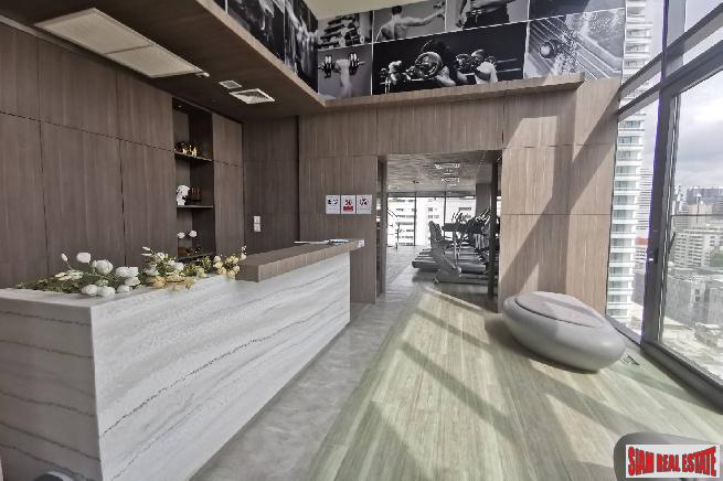Circle Sukhumvit 11 | Newly Built Luxury High-Rise Condo at Sukhumit 11, BTS Nana - 2 Bed Unit - 15% Discount and Fully Furnished!