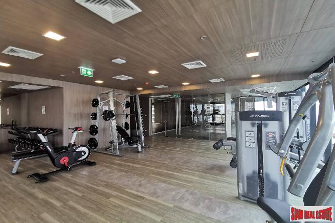 Circle Sukhumvit 11 | Newly Built Luxury High-Rise Condo at Sukhumit 11, BTS Nana - 2 Bed Unit - 15% Discount and Fully Furnished!