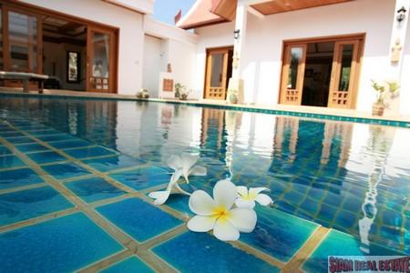 Babylon Pool Villas